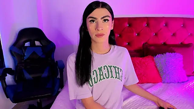 Isabella Moon9 online show from 9, 4, 2026