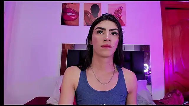 Isabella Moon9 online show from 5, 2, 2026