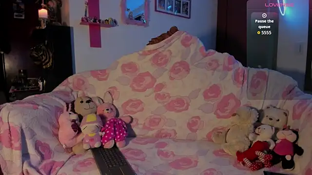 Snapshot of Rebecahart chatting on 17, 2, 2026 Rebecahart online show from 17, 2, 2026