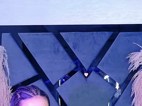 KylieWhitee online show from 24, 3, 2026