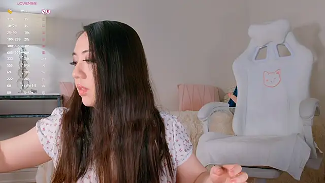 naughtytilly online show from 15, 3, 2025