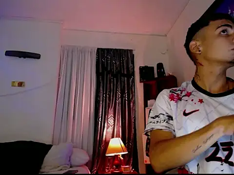 Snapshot of tiancam chatting on 5, 2, 2026 tiancam online show from 5, 2, 2026