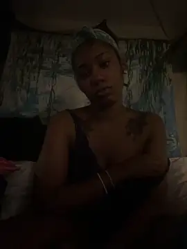 Snapshot of Ebonythroat777 chatting on 28, 2, 2026 Ebonythroat777 online show from 28, 2, 2026