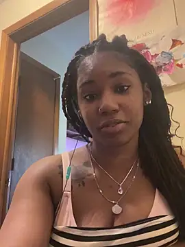 Snapshot of Ebonythroat777 chatting on 1, 2, 2026 Ebonythroat777 online show from 1, 2, 2026