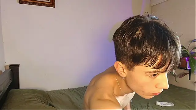 Snapshot of slowburnmystic chatting on 5, 2, 2026 slowburnmystic online show from 5, 2, 2026