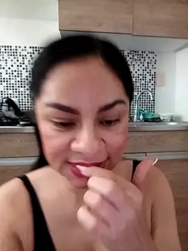 luna pinky online show from 20, 3, 2026