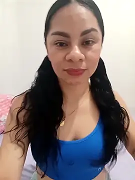 luna pinky online show from 3, 2, 2026