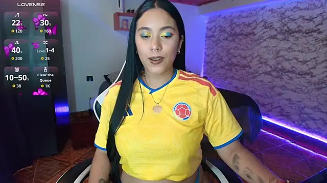 Camila IRoose online show from 7, 7, 2026