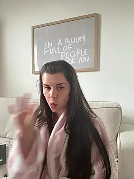 Snapshot of houseofnova chatting on 23, 2, 2026 houseofnova online show from 23, 2, 2026