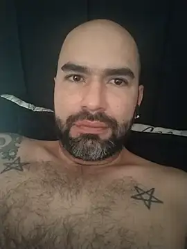 Snapshot of hairyandbigmann chatting on 22, 7, 2026 hairyandbigmann online show from 22, 7, 2026