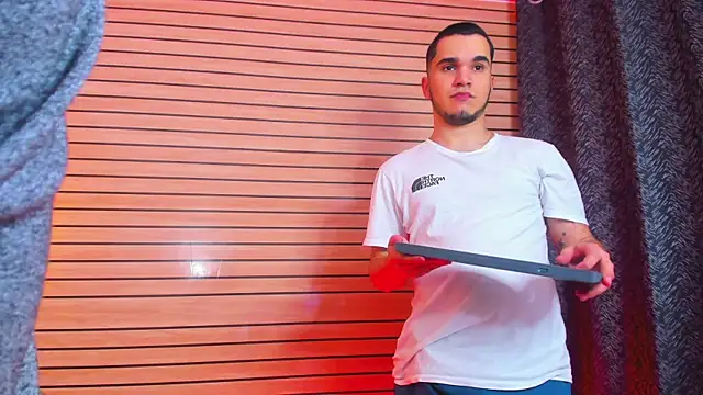 TheBatMansion online show from 18, 4, 2026