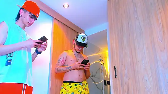 Snapshot of TheBatMansion chatting on 14, 2, 2026 TheBatMansion online show from 14, 2, 2026