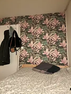 leannabbyy online show from 7, 2, 2026