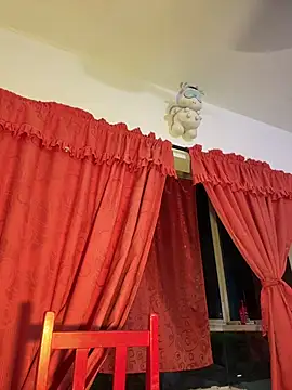 Snapshot of mariana_doll2 chatting on 2, 2, 2026 mariana doll2 online show from 2, 2, 2026