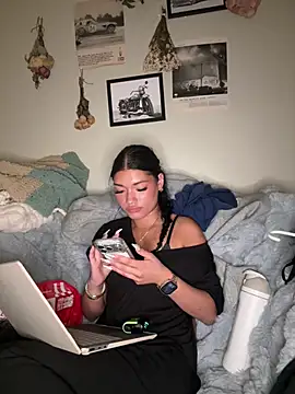 ellianajean online show from 5, 6, 2026