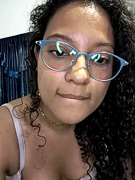 CristalXO online show from 2, 4, 2026