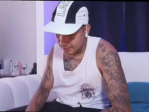 blackout9703 online show from 14, 2, 2026