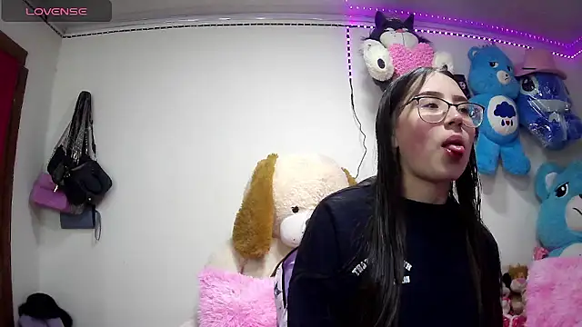 natasha vesperxx online show from 5, 2, 2026