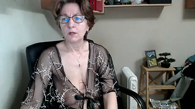 katemodel online show from 8, 3, 2026