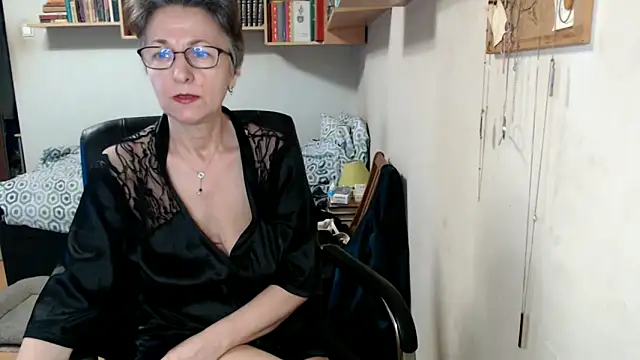 katemodel online show from 12, 9, 2025