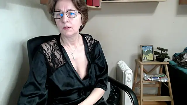 katemodel online show from 5, 3, 2026