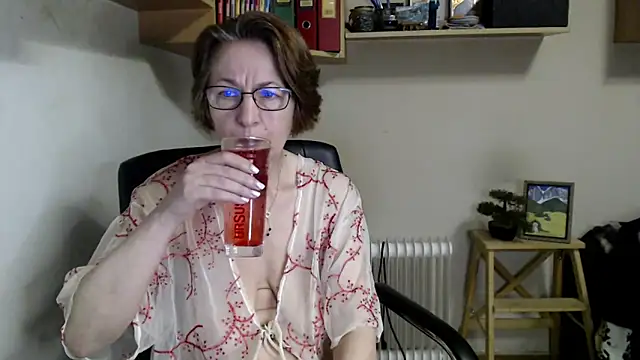 katemodel online show from 22, 5, 2026