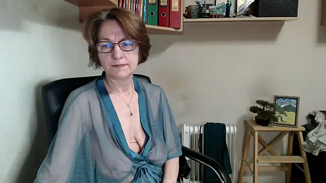 katemodel online show from 18, 5, 2026