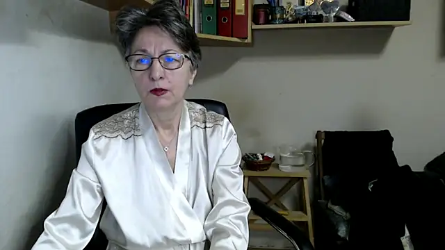 katemodel online show from 30, 11, 2025