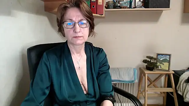 katemodel online show from 6, 5, 2026