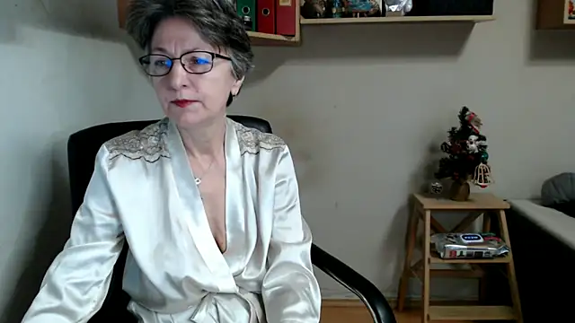 katemodel online show from 21, 12, 2025