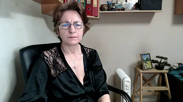 katemodel online show from 23, 2, 2026