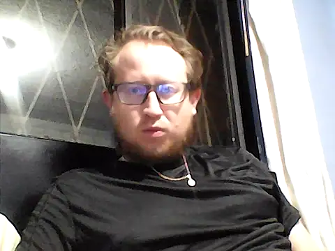 Ecuhot8976 online show from 23, 2, 2026