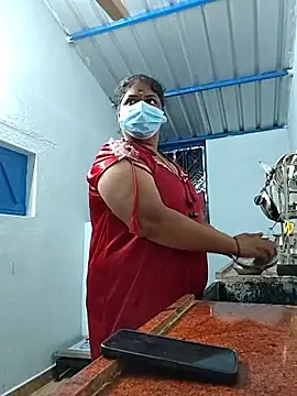 Snapshot of TamilSembaruthi143 chatting on 19, 2, 2026 TamilSembaruthi143 online show from 19, 2, 2026