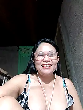 Snapshot of hotpinay_45 chatting on 21, 2, 2026 hotpinay 45 online show from 21, 2, 2026