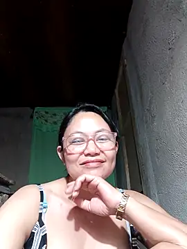 Snapshot of hotpinay_45 chatting on 22, 2, 2026 hotpinay 45 online show from 22, 2, 2026