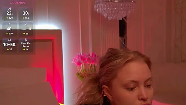 MollyHilton online show from 11, 3, 2026