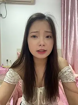 Snapshot of BIGBABYYEYE chatting on 5, 6, 2026 BIGBABYYEYE online show from 5, 6, 2026