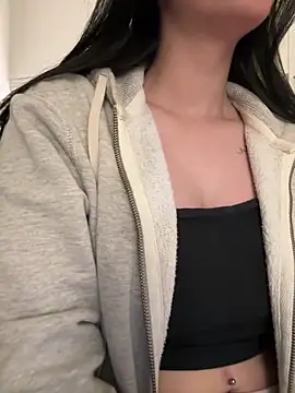 Sara0202 online show from 15, 4, 2026