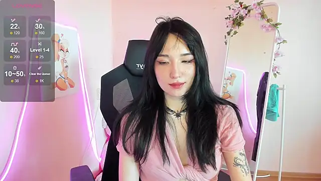 AliceeinWonderlanddd online show from 8, 7, 2026