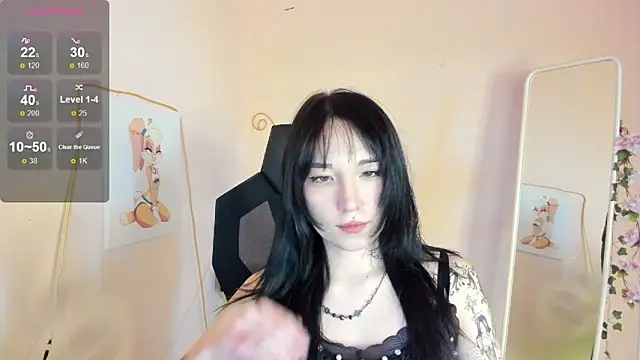 Snapshot of AliceeinWonderlanddd chatting on 24, 5, 2026 AliceeinWonderlanddd online show from 24, 5, 2026