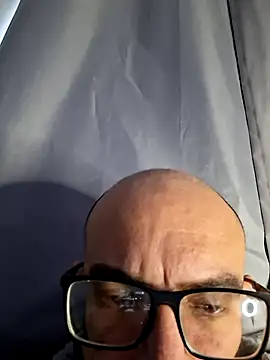 Snapshot of Robsonitj90 chatting on 27, 6, 2026 Robsonitj90 online show from 27, 6, 2026