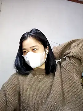 Daisy-lusia2026 online show from 9, 2, 2026