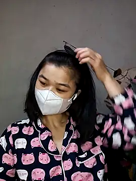 Daisy-lusia2026 online show from 16, 3, 2026