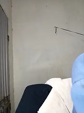 Daisy-lusia2026 online show from 18, 4, 2026