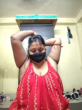 Snapshot of Curvy_Trisha chatting on 5, 6, 2026 Curvy Trisha online show from 5, 6, 2026