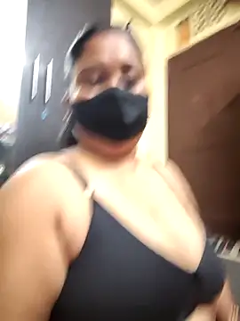 Curvy Trisha online show from 30, 3, 2026