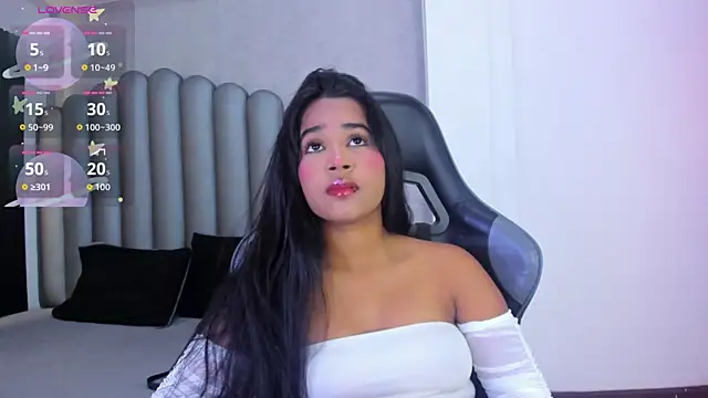 Shirleytaylor- online show from 13, 4, 2026