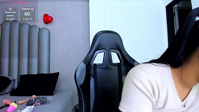 Shirleytaylor- online show from 17, 3, 2026