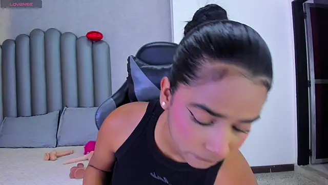 Shirleytaylor- online show from 16, 4, 2026