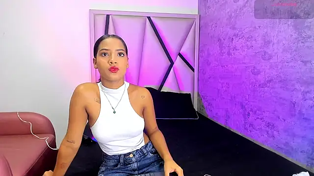 Snapshot of AyshelDoll1 chatting on 23, 2, 2026 AyshelDoll1 online show from 23, 2, 2026